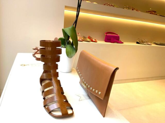 S U M M E R • C O L L E C T I O N ☀️ @antoniobarbatomaestriveneziani made in Italy 
STORE @lolaspamplona 
#shoeslover #shoeshopping #shoesfashion